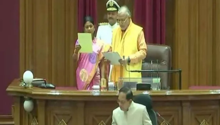 यूपी: नवविर्वाचित 42 विधायकों को सुरेश खन्ना ने दिलाई पद एवं गोपनीयता की शपथ