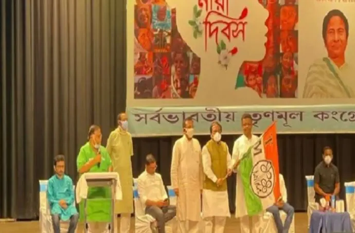 भाजपा से निलंबित नेता जयप्रकाश मजूमदार तृणमूल कांग्रेस में हुए शामिल