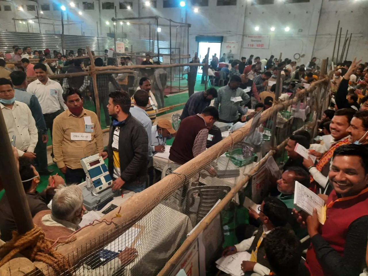 Bareilly Election Result: नौ सीटों में से 7 सीटों पर खिला कमल, दो सीट सपा के खाते में