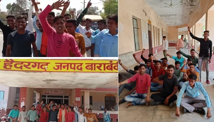 बाराबंकी: अधिक फीस वसूली के विरोध में दूसरे दिन भी छात्रों ने की नारेबाजी, उप जिलाधिकारी को सौंपा ज्ञापन