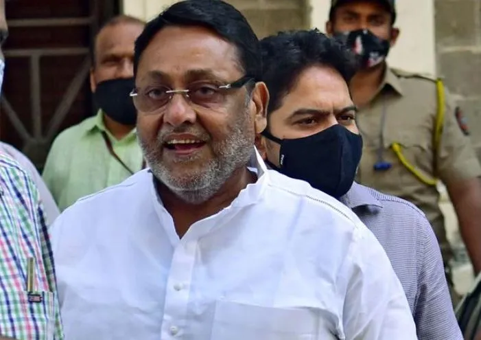 Money Laundering Case: बढ़ीं नवाब मलिक की मुश्किलें, पीएमएलए कोर्ट ने 14 दिनों की न्यायिक हिरासत में भेजा