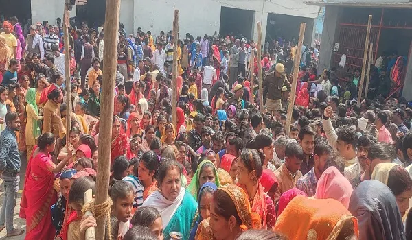 रामपुर : शिवालयों में उमड़ी भक्तों की भीड़, लगे हर-हर महादेव के जयकारे