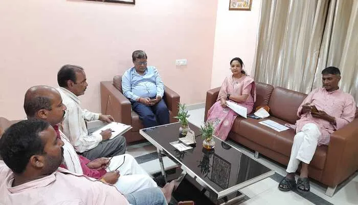 बहराइच: झंडारोहण के साथ मनाया जाएगा भाजपा का स्थापना दिवस, जिलाध्यक्ष ने पदाधिकारियों को दिए निर्देश