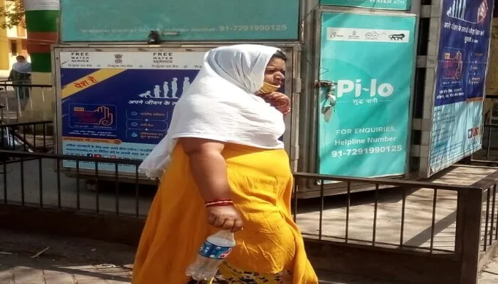 उन्नाव: जिला अस्पताल का हाल-बेहाल, आरओ वाटर कूलर बंद होने से मरीज व तीमारदार परेशान