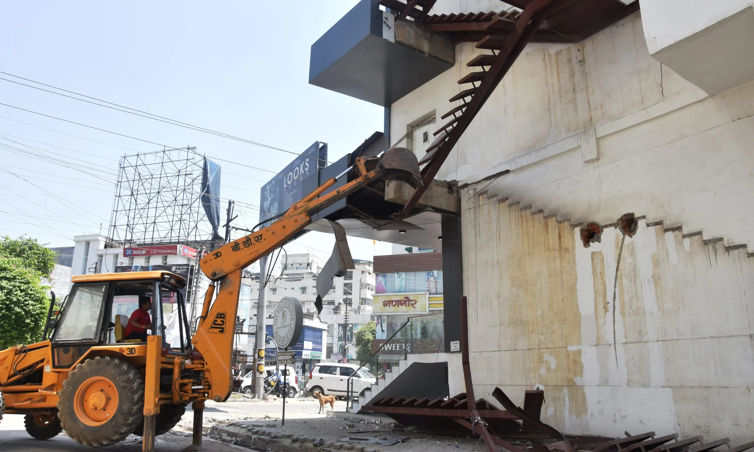 बरेली: डीडीपुरम में चला बीडीए का बुलडोजर