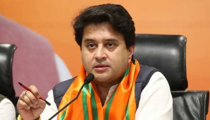 छत्तीसगढ़: ज्योतिरादित्य सिंधिया ने कांग्रेस पर साधा निशाना, कहा- कांग्रेस को गरीब और विकास की कोई चिंता नहीं