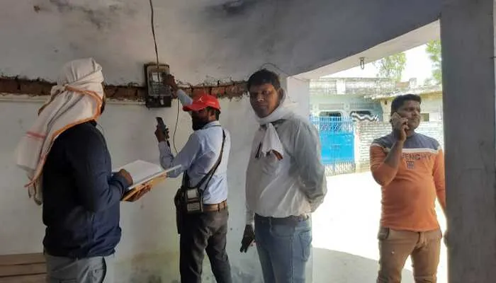 रायबरेली: बिजली विभाग ने चलाया अभियान, 25 उपभोक्ताओं के काटे कनेक्शन