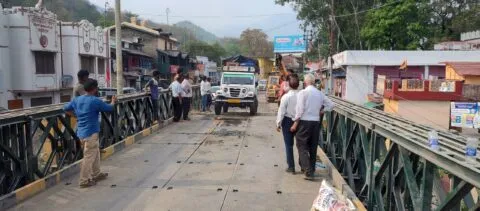 हल्द्वानी: 33 दिन बाद वैली ब्रिज पर दौड़े वाहन, राहगीरों के साथ पर्यटकों को मिली राहत