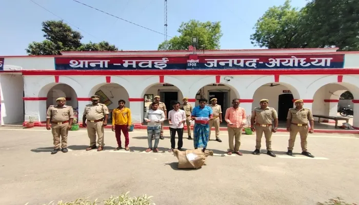 अयोध्या: पुलिस को मिली सफलता, मुठभेड़ में पांच गो-तस्कर गिरफ्तार, 50 किलो प्रतिबंधित मांस बरामद