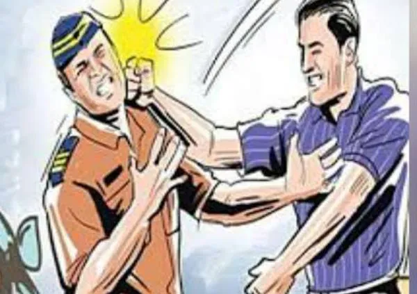 हल्द्वानी: दिल्ली के पर्यटकों ने पुलिस से की हाथापाई