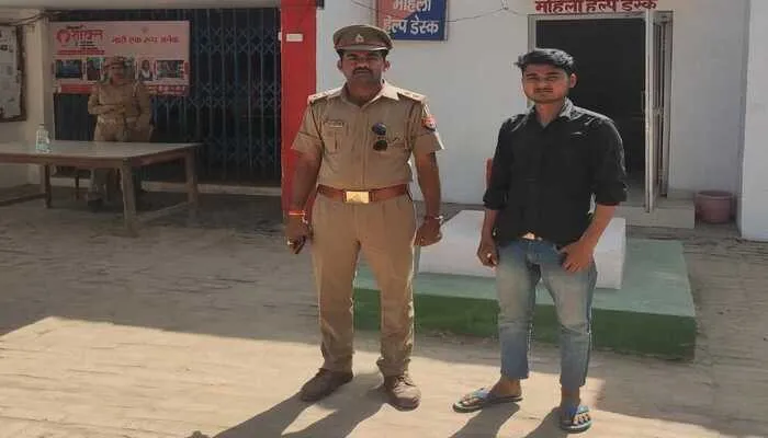 बहराइच: छात्र के स्थान पर परीक्षा दे रहा मुन्ना भाई गिरफ्तार, पुलिस ने दर्ज किया केस