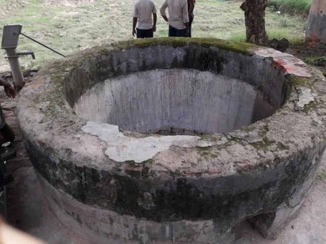 बरेली: लुप्त होते जा रहे हैं ग्रामीणों को स्वच्छ पेयजल मुहैया कराने वाले कुएं