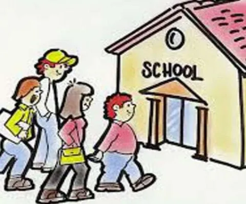 जसपुर: छापे में बिना मान्यता के चलते मिले छह स्कूल, नोटिस देने की तैयारी