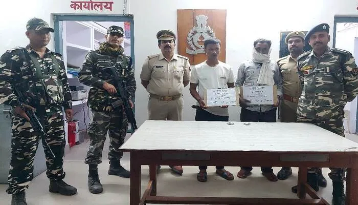 बहराइच: स्मैक के साथ दो तस्कर गिरफ्तार, 15 लाख रुपए बताई जा रही नशीले पदार्थ की कीमत