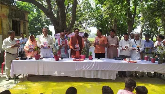 बाराबंकी: जल स्रोत संरक्षण के लिए आयोजित किया गया सेमिनार, घटते वृक्षों, सूखते तालाबों, कम होते जलस्तर पर जताई गई चिंता  
