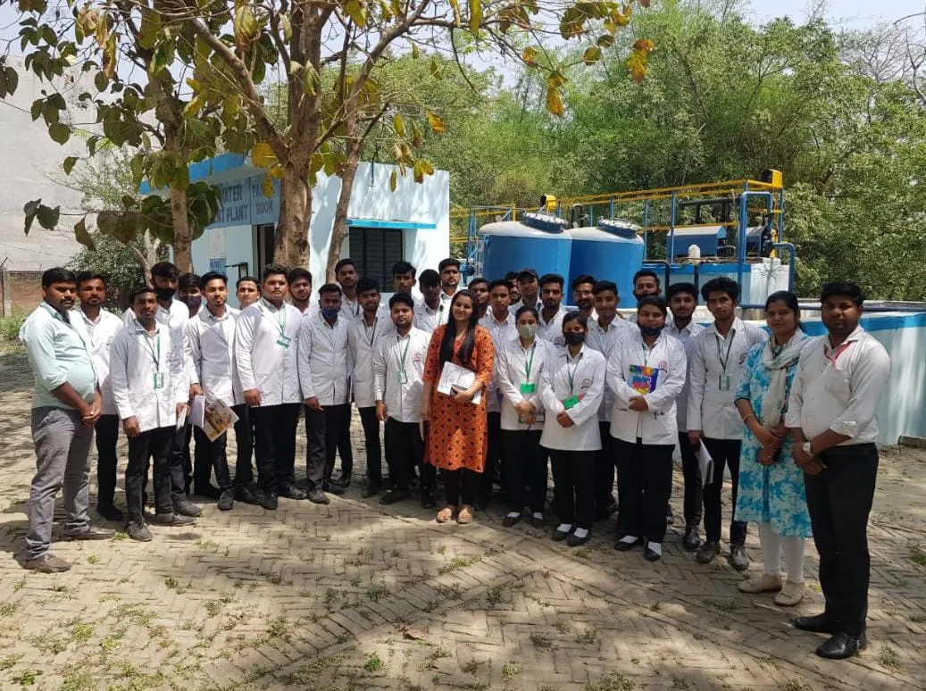 बरेली: छात्रों ने जाना सीवेज ट्रीटमेंट प्लांट का महत्व