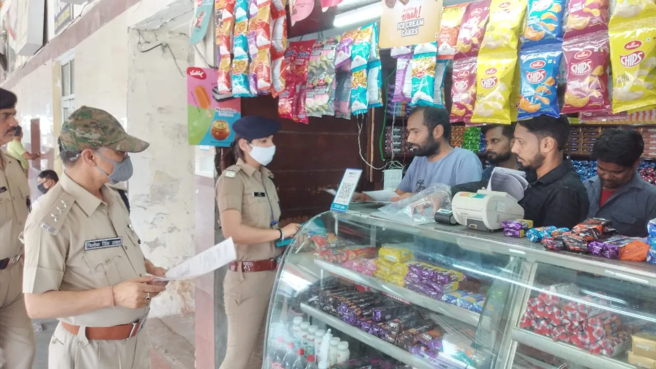 बरेली: चेकिंग के डर से जंक्शन पर आधा दर्जन स्टाल गायब
