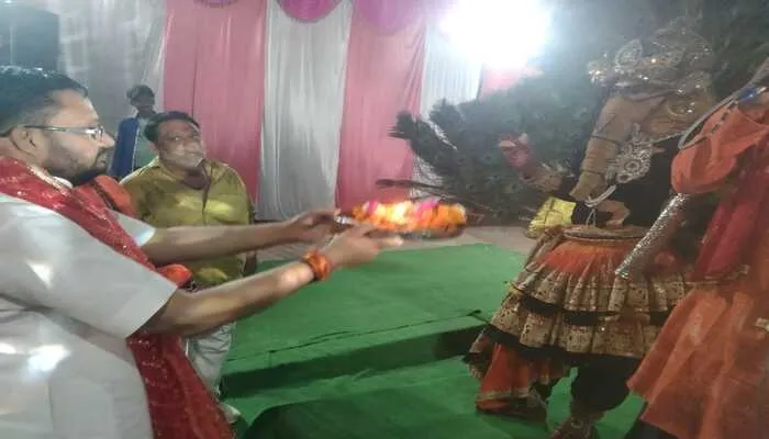 हवन और अनुष्ठान से पर्यावरण रहता है स्वच्छ : दद्दन मिश्रा