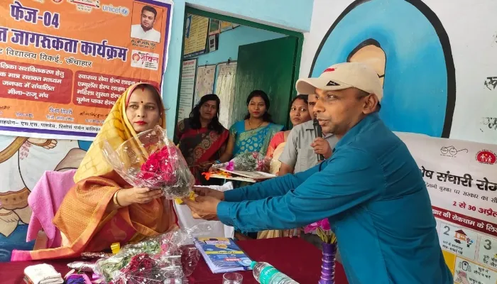 रायबरेली: संचारी रोग नियंत्रण और स्कूल चलो अभियान रैली का हुआ आयोजन