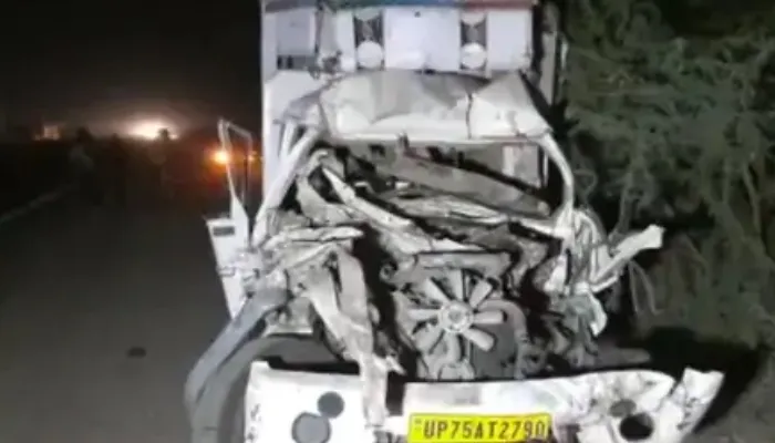 कानपुर: डेरापुर में हाईवे पर हुआ सड़क हादसा, तीन किसानों की मौत, CM योगी ने जताया शोक