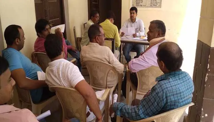 अयोध्या: सहकारी समितियों ने किसानों से उर्वरक ऋण वसूली को लेकर कसी कमर, घर-घर जाकर वसूला जाएगा लोन