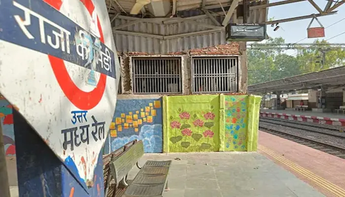 आगरा: मंदिर नहीं हटा तो बंद हो सकता है राजामंडी रेलवे स्टेशन, DRM ने ट्वीट कर किया सचेत