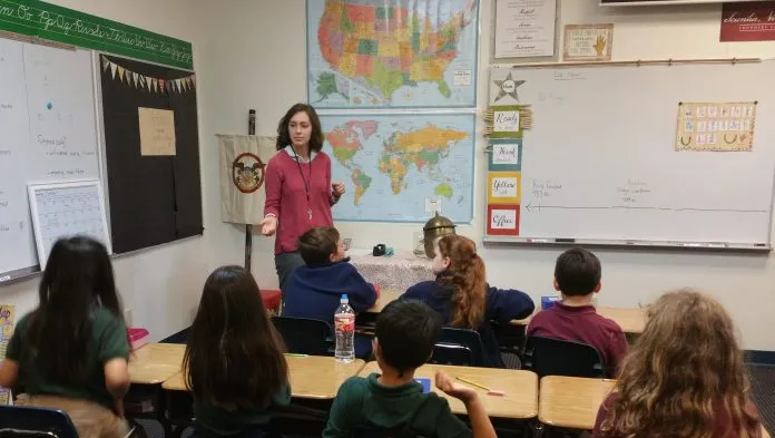 हल्द्वानी: शिक्षकों को समय से पहुंचना होगा विद्यालय नहीं तो होगी कार्रवाई