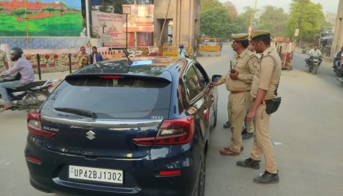 अयोध्या: गोरखपुर की घटना के बाद अयोध्या में अलर्ट, सुरक्षा के साथ चेकिंग बढ़ी