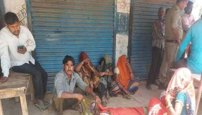 रायबरेली: अलग-अलग मार्ग दुर्घटनाओं में दो महिलाओं की दर्दनाक मौत, मचा कोहराम