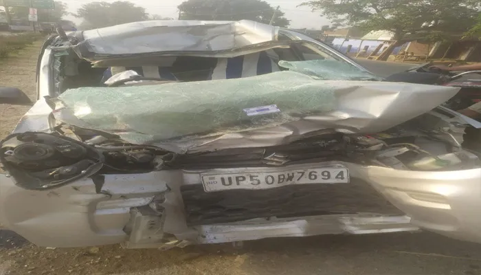 बहराइच: ट्रक में पीछे से घुसी कार, घायलों को जिला अस्पताल किया गया रेफर