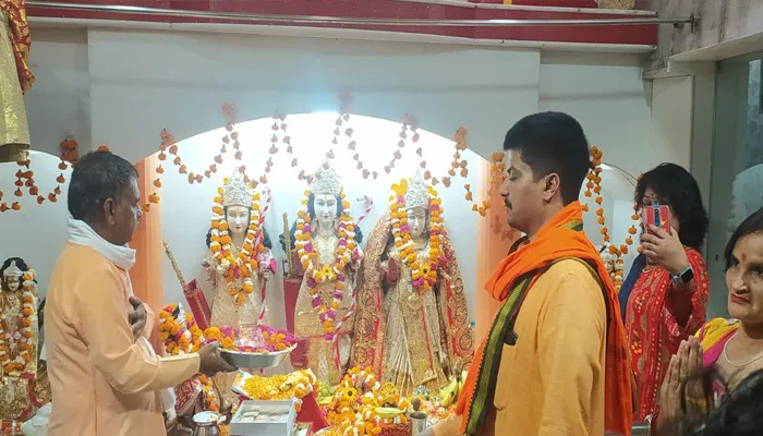 बाराबंकी: हर्षोल्लास के साथ मनाया गया श्री राम जन्मोत्सव, निकाली गई शोभायात्रा