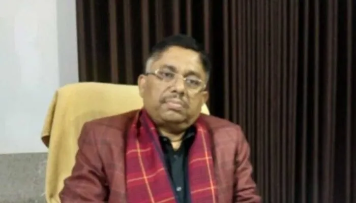 हरदोई: यूपी बोर्ड पेपर लीक मामले में निलंबित भ्रष्टाचारी डीआईओएस ब्रजेश मिश्रा ने हरदोई में कराई थीं फर्जी नियुक्तियां