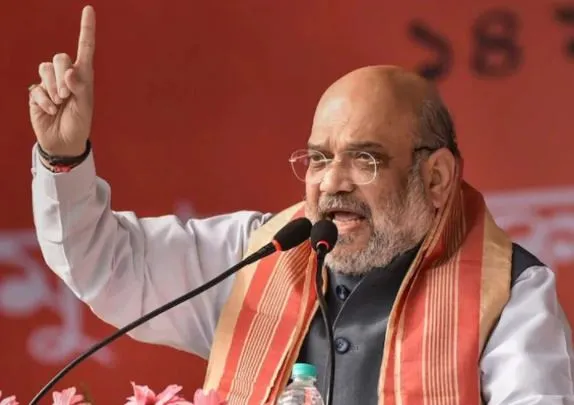 दिल्ली नगर निगमों के साथ सौतेली मां जैसा व्यवहार कर रही AAP पार्टी की सरकार- शाह