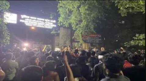 रामनवमी पर छात्रों के बीच हिंसा पर सरकार ने जेएनयू से मांगी रिपोर्ट