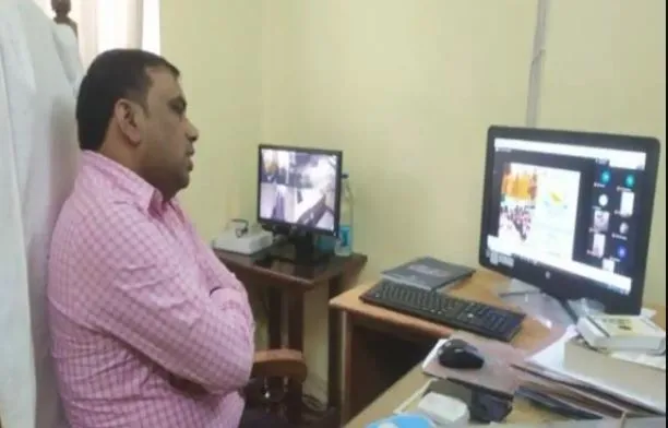 बरेली: चिकित्सकीय अवकाश लेने के लिए नहीं परेशान होना पड़ेगा, शिक्षकों व विभाग के कर्मचारियों को 