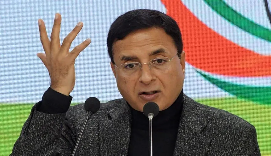 सुरजेवाला ने पीएम मोदी पर कसा तंज, कहा- भाजपा की चुनावी जीत बनी लूट का लाइसेंस