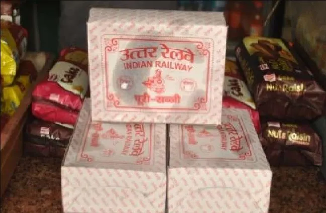 बरेली: ट्रेन में फिर ले सकेंगे जनता खाने का स्वाद