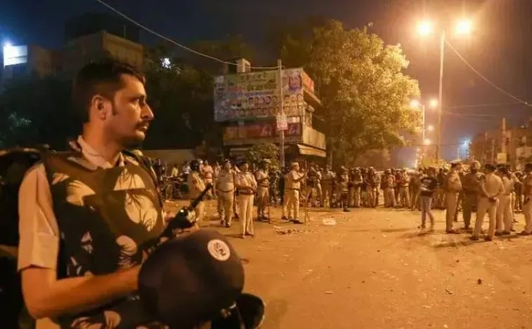 जहांगीरपुरी हिंसा: बड़ा खुलासा, असलम ने चलाई थी गोली, शोभायात्रा में 4-5 लोगों के साथ हुआ था शामिल
