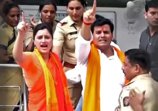 सांसद नवनीत राणा मुंबई की भायखला जेल में बंद और उनके पति तलोजा जेल भेजे गए