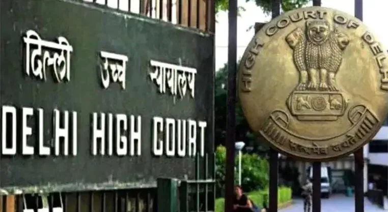 दिल्ली: 15 साल पुरानी पेट्रोल गाड़ी के रजिस्ट्रेशन रिन्यूअल को लेकर HC का फैसला, कही ये अहम बात