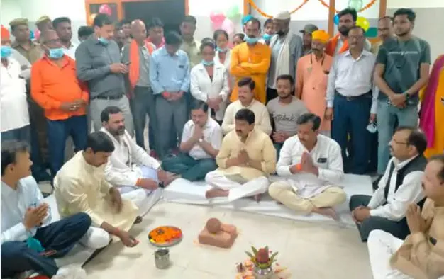 लखीमपुर-खीरी: केंद्रीय गृह राज्य मंत्री, सदर विधायक ने 200 बेड वाले अस्पताल का किया शुभारंभ