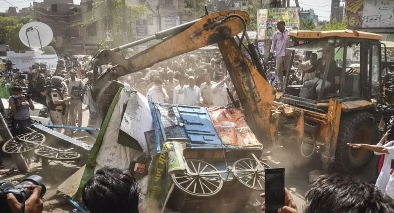 दिल्ली में अतिक्रमण विरोधी अभियान से नफरत का महौल बन रहा- वाम दल