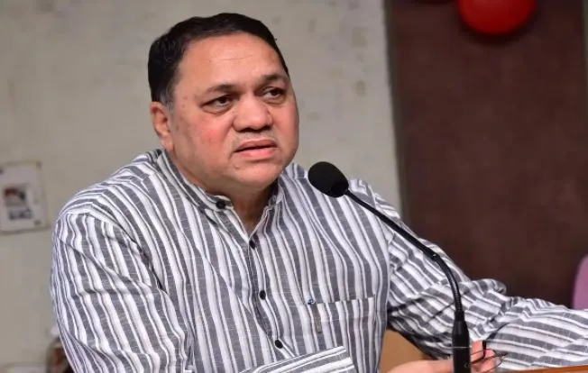 महाराष्ट्र में कानून-व्यवस्था की कोई समस्या नहीं- गृह मंत्री दिलीप वालसे