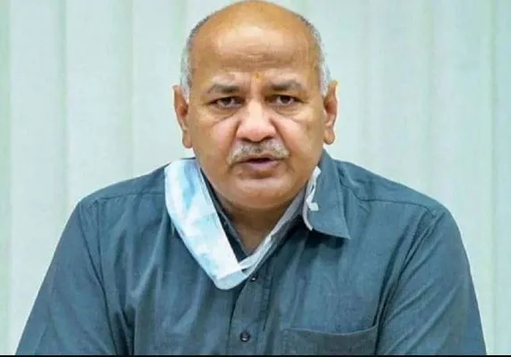 सिसोदिया ने कोरोना योद्धा के परिवार को सौंपी एक करोड़ की सम्मान राशि