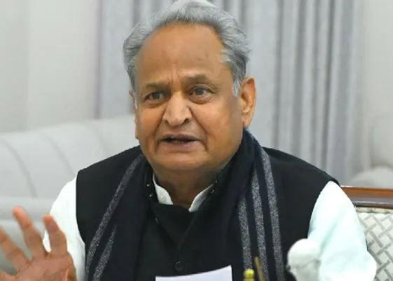 केन्द्र सरकार को भी पुरानी पेंशन योजना लागू करनी चाहिए- अशोक गहलोत
