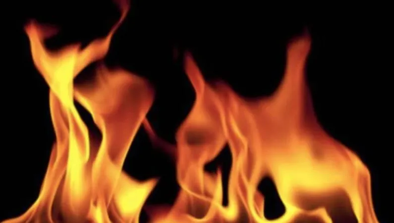 ठाणे जिला परिषद मुख्यालय के निकट आपदा नियंत्रण कक्ष में लगी आग