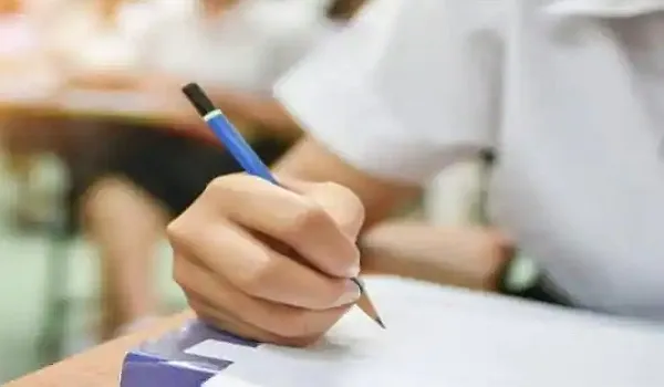 मुरादाबाद : जिले के छह केंद्रों पर जांची जाएंगी बोर्ड परीक्षा की कॉपी, मूल्यांकन की तैयारी शुरू