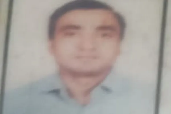 मुरादाबाद : महिला जिला अस्पताल में स्टाफ नर्स ने की आत्महत्या, फंदे पर लटका मिला शव