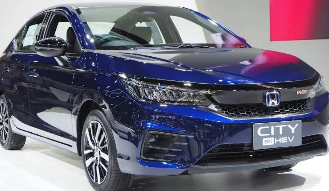 होंडा सिटी हाइब्रिड बाजार में हुई लॉन्च, इलेक्ट्रिक और पेट्रोल दोनों से चलेगी, कई दमदार फीचर्स से है भरपूर