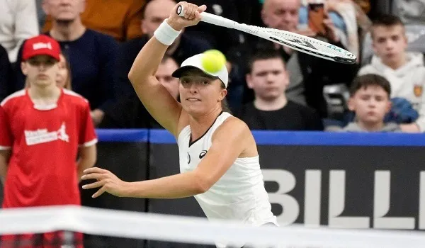 Billie Jean King Cup :  इगा स्वियातेक ने पोलैंड को फाइनल में पहुंचाया, चेक गणराज्य ने ब्रिटेन को 3-2 से हराया